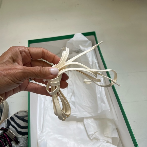 Designer Leather Crown Sneakers in silver glitter, zebra toe on leather. S 39 - Picture 5 of 10